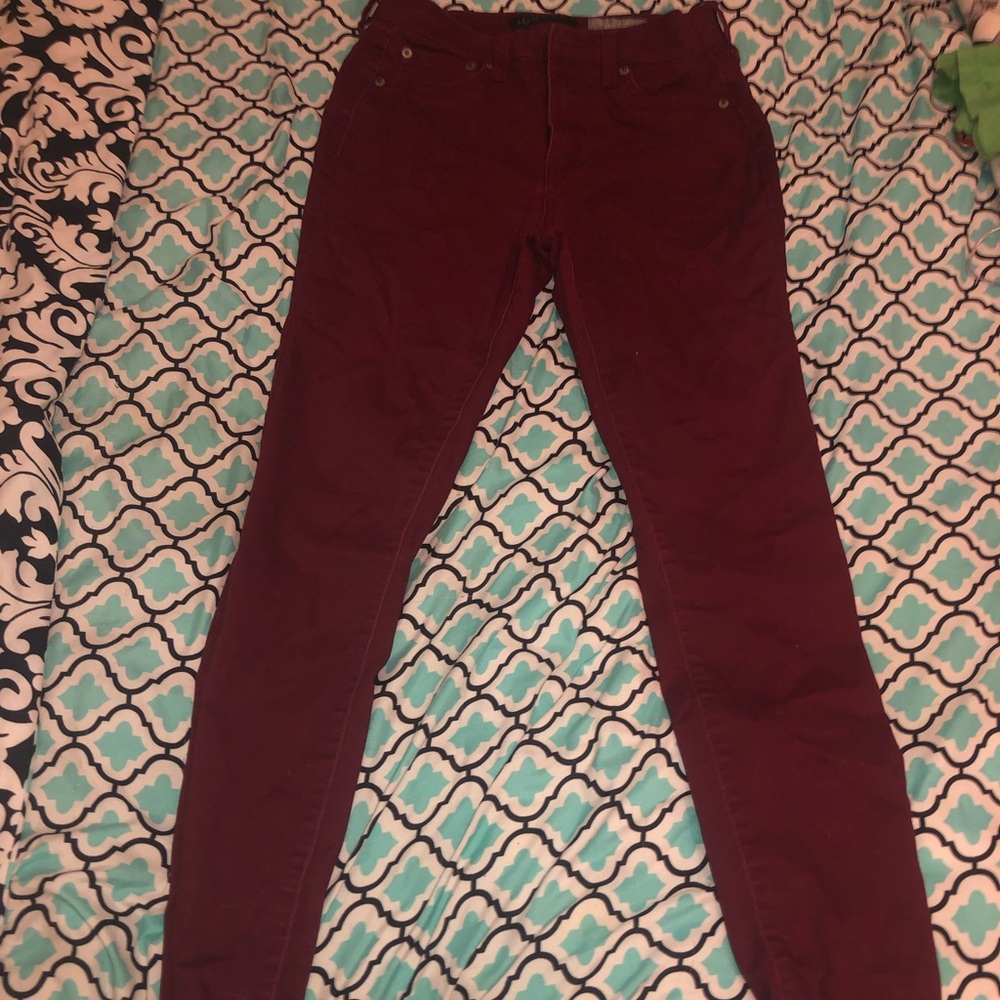 Aeropostale’s High-Waisted Jegging